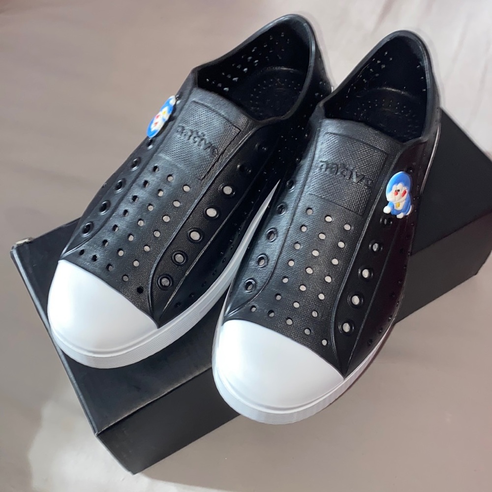 Native size 5Y - 7 W